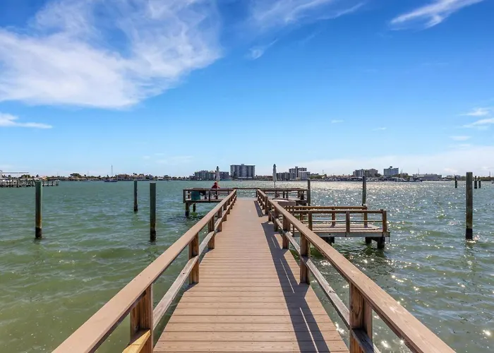 With Heated Pool, Coral A1 * Clearwater Beach