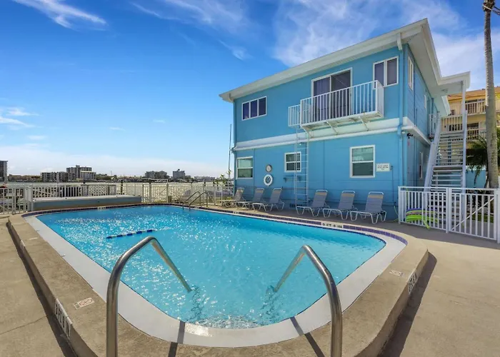 With Heated Pool, Coral A1 Clearwater Beach