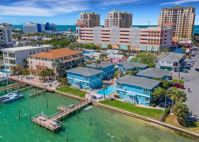 With Heated Pool, Coral A1 * Clearwater Beach